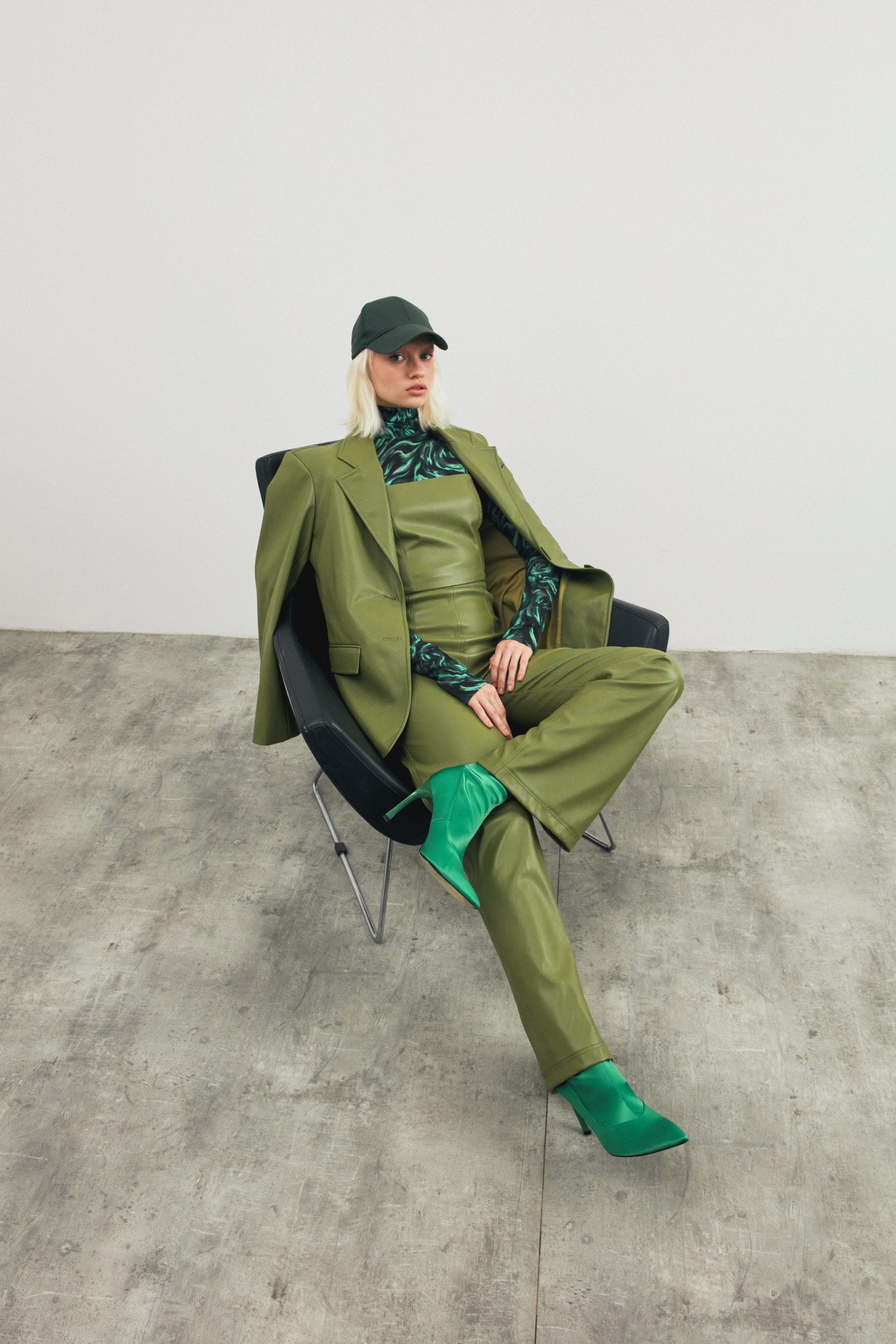 Hailey Jacket in Criquet