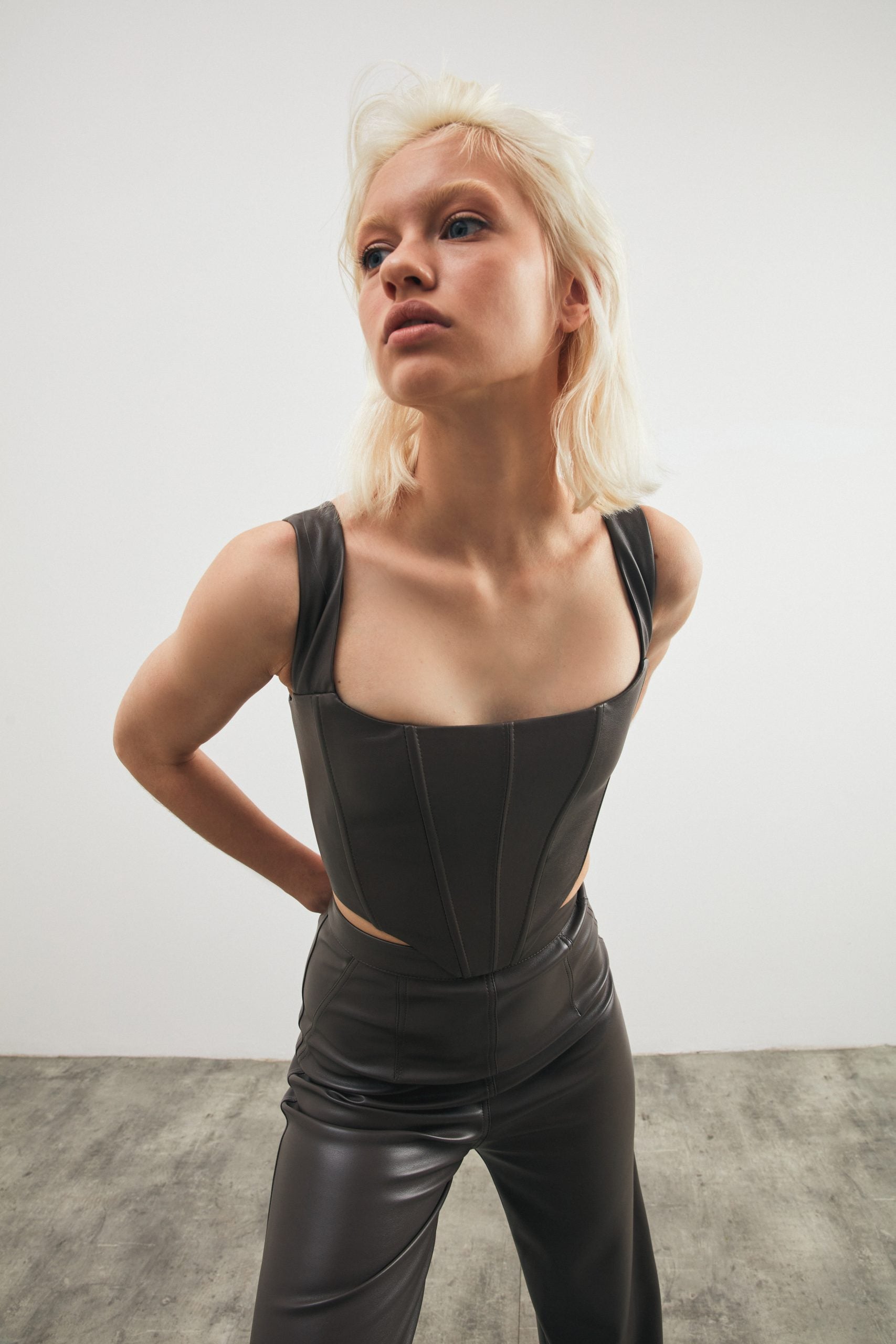 Addison Top in Dark Smoke